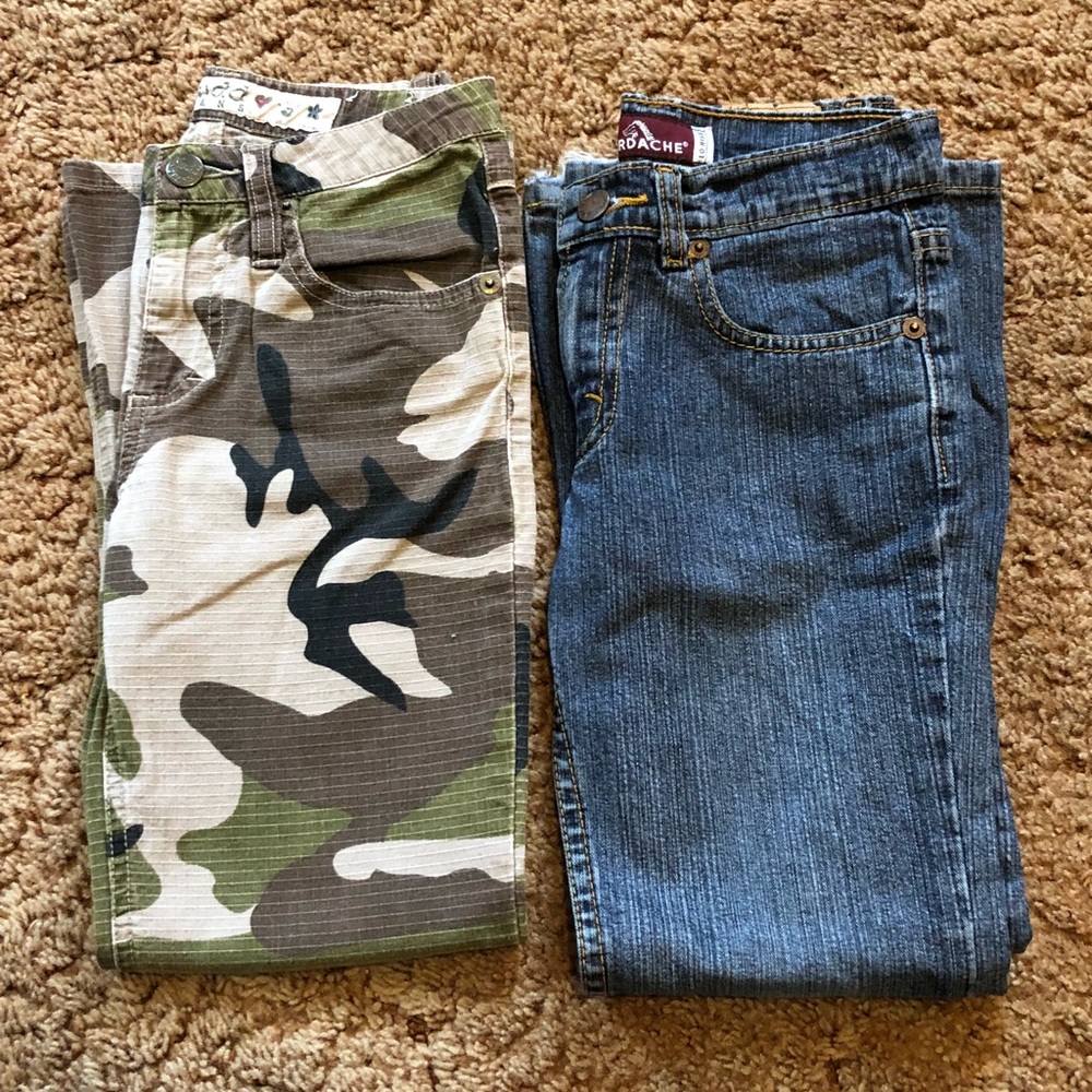 Lot of girls jeans; size 7